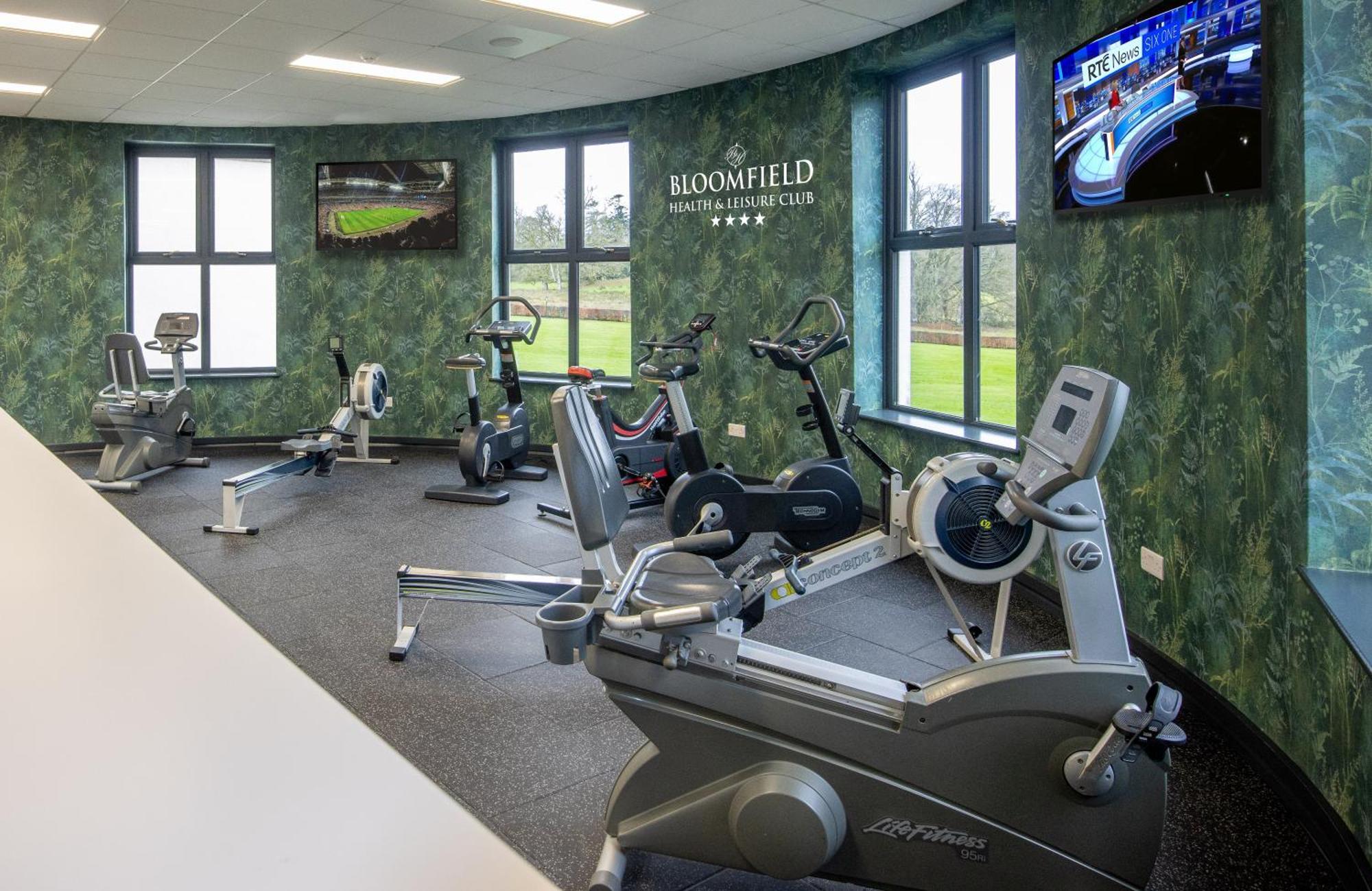 Bloomfield House Hotel, Leisure Club & Spa Мълингар Екстериор снимка