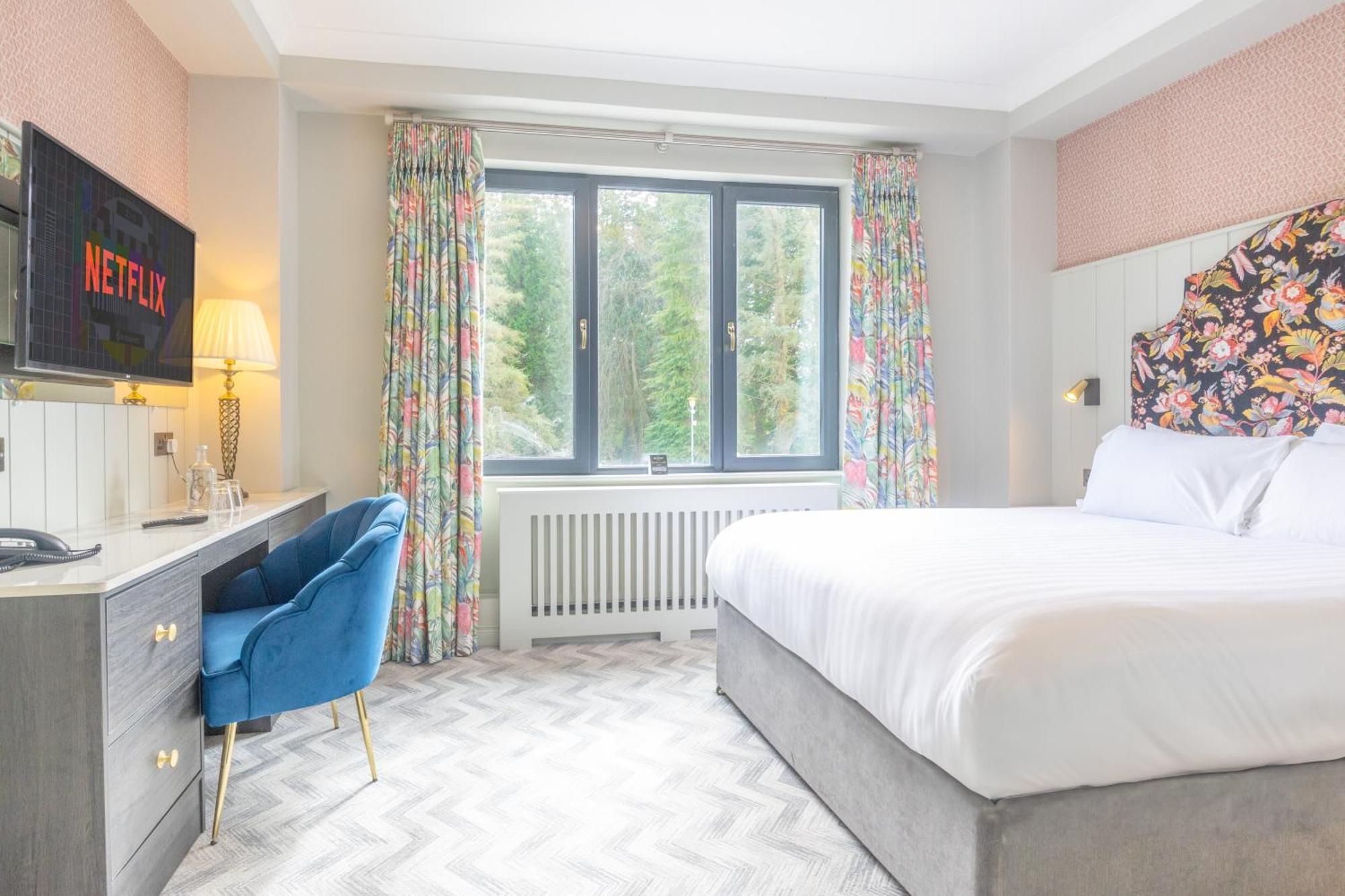 Bloomfield House Hotel, Leisure Club & Spa Мълингар Екстериор снимка